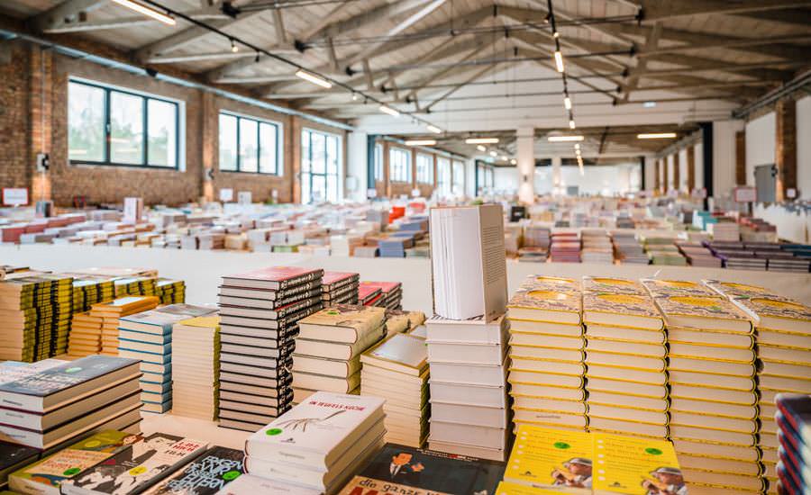 Bücherzirkus in Prora auf Rügen